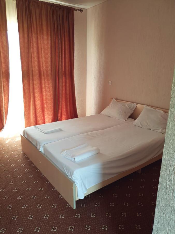 Palm Hotel New Athos エクステリア 写真
